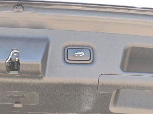 Used 2023 Hyundai Santa Fe SEL image 28