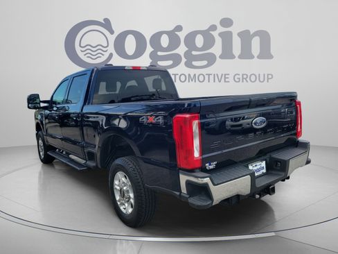 Certified 2025 Ford F250 XLT AWD/4WD image 2