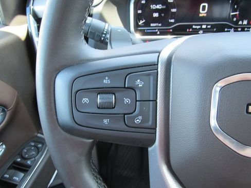 Used 2023 GMC Sierra 1500 Denali w/ Denali Reserve Package AWD/4WD image 21