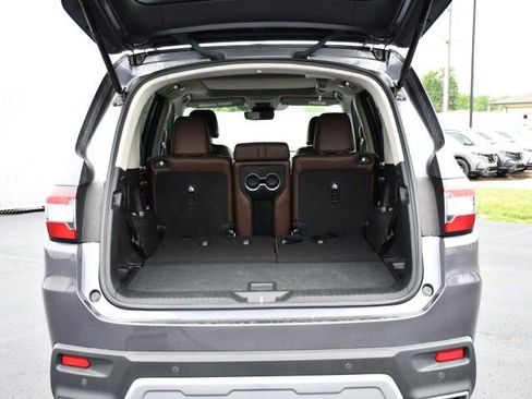Used 2024 Honda Pilot Elite image 27