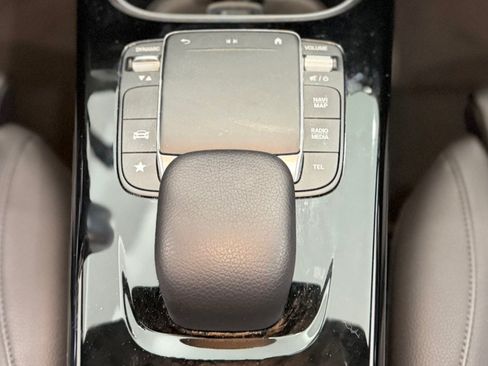 Used 2023 Mercedes-Benz CLA 250 4MATIC image 21