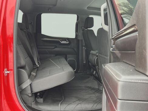 Used 2023 Chevrolet Silverado 1500 LT image 25