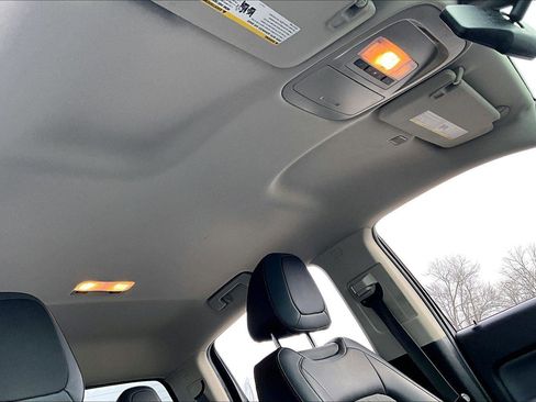 Used 2018 Chevrolet Colorado Z71 image 23