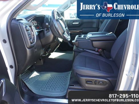 Used 2019 Chevrolet Silverado 1500 LT w/ All-Star Edition image 7