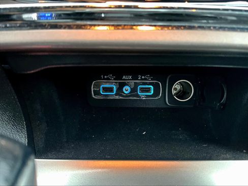 Used 2020 Jeep Grand Cherokee Laredo image 27