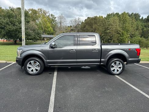 Used 2019 Ford F150 Platinum AWD/4WD image 10