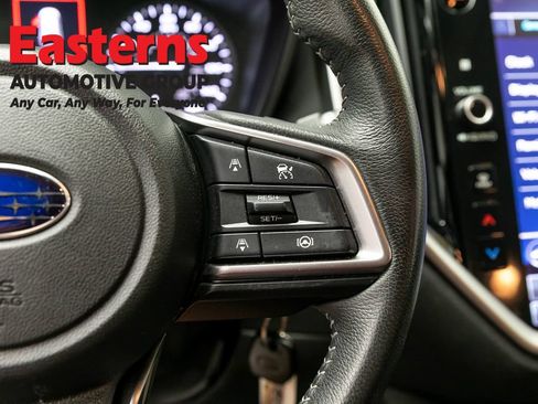 Used 2023 Subaru Ascent Premium AWD/4WD image 16