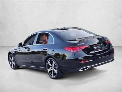 Used 2022 Mercedes-Benz C 300 Sedan image 8