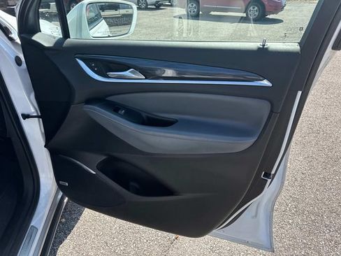 Used 2019 Buick Enclave Premium AWD/4WD image 25