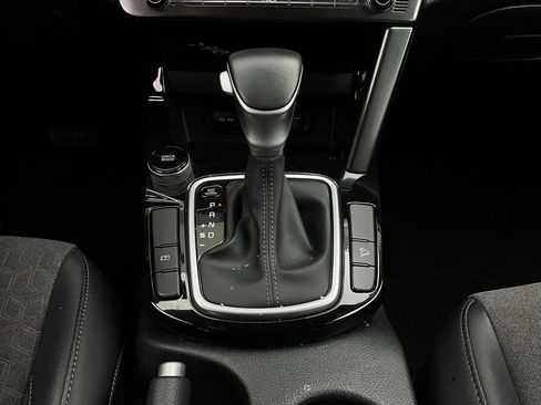 Used 2025 Kia Seltos S image 22