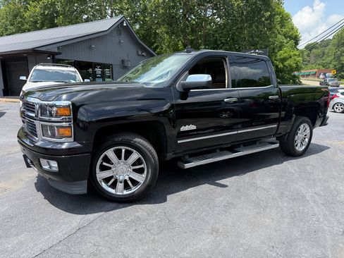 Used 2015 Chevrolet Silverado 1500 High Country w/ High Country Premium Package image 32