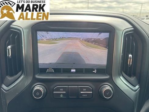 Used 2020 Chevrolet Silverado 1500 LT Trail Boss image 10