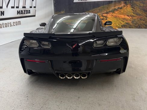 Used 2015 Chevrolet Corvette Z06 w/ 2LZ Preferred Equipment Group image 21
