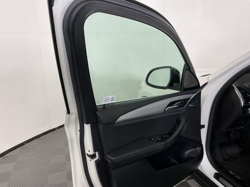 Used 2019 BMW X3 xDrive30i image 12