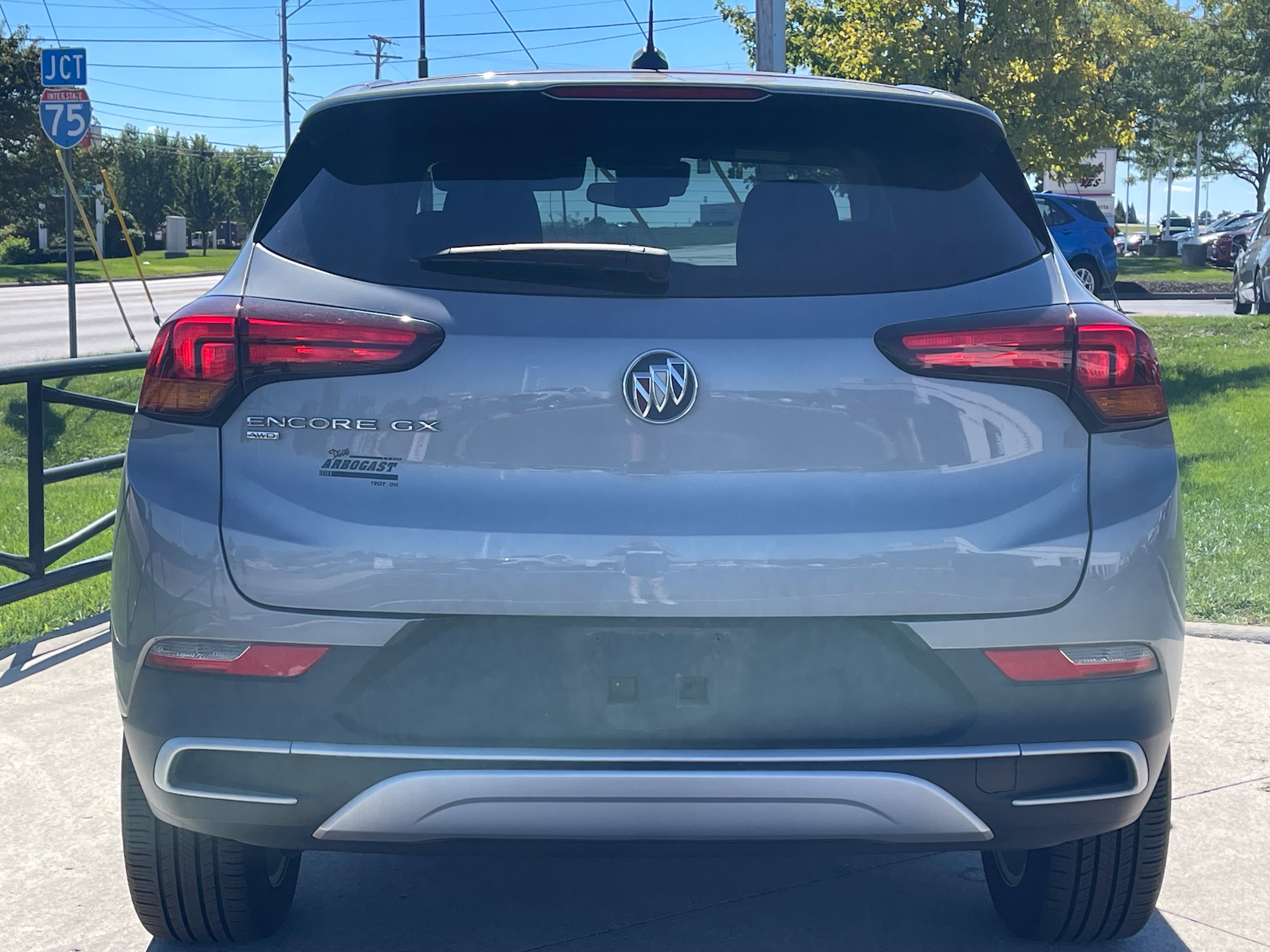 Used 2023 Buick Encore GX Preferred w/ Cold Weather Comfort Package AWD/4WD image 6