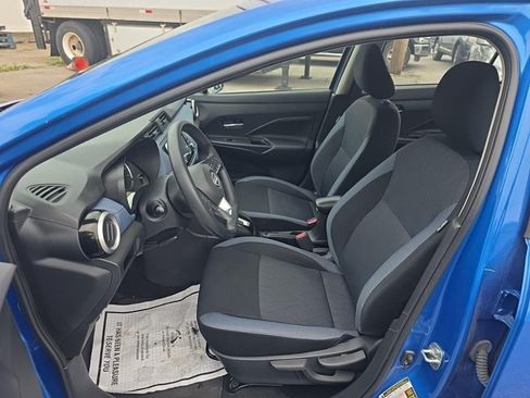 Used 2024 Nissan Versa SV w/ Trunk Package FWD image 3