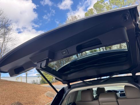 Used 2015 Land Rover Range Rover Sport HSE image 30