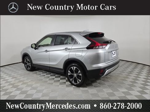 Used 2022 Mitsubishi Eclipse Cross SE image 6