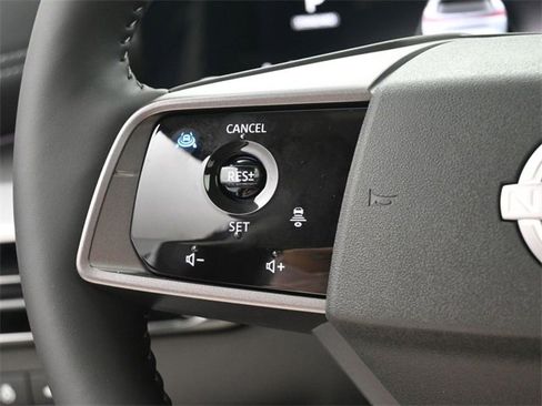 New 2025 Nissan Murano SL image 2