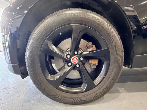 Used 2017 Jaguar F-PACE Premium AWD/4WD image 46