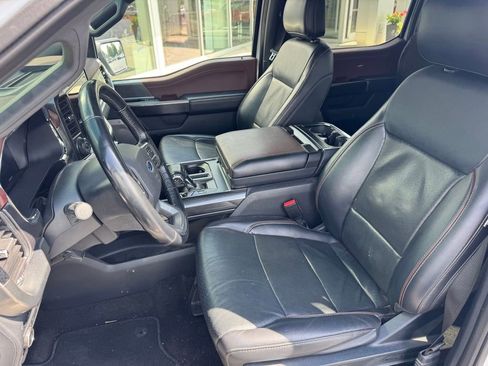 Used 2021 Ford F150 Lariat AWD/4WD image 9