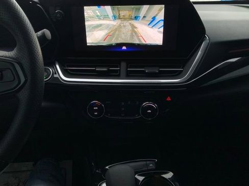 Certified 2024 Chevrolet Trax RS w/ Sunroof Package image 22