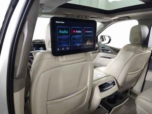 Used 2022 Cadillac Escalade Premium Luxury Platinum image 39