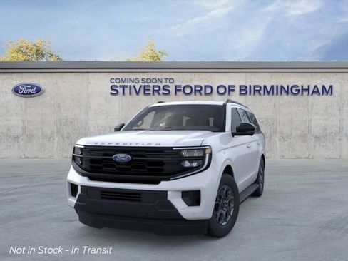 New 2026 Ford Expedition Active RWD image 3