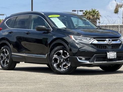 Used 2017 Honda CR-V Touring image 2