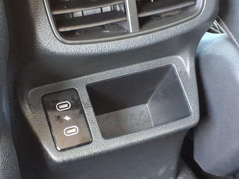 Certified 2024 Kia Seltos S FWD image 12