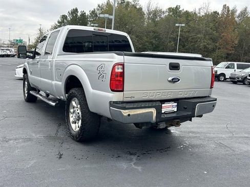 Used 2013 Ford F250 Lariat image 7