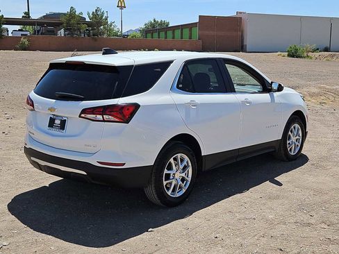 Used 2024 Chevrolet Equinox LT image 8