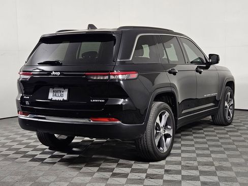 Used 2024 Jeep Grand Cherokee Limited w/ Trailer Tow Package image 5