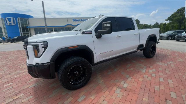 Used 2026 GMC Sierra 2500 AT4X AWD/4WD image 7