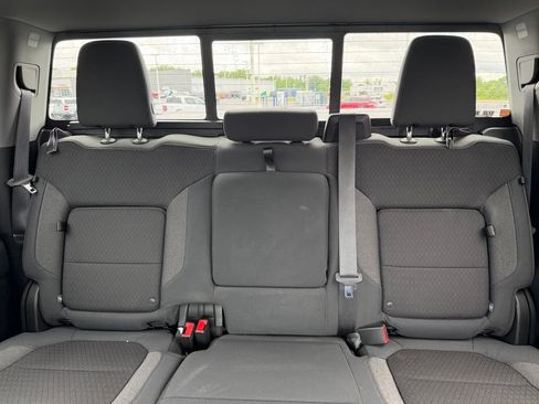 Used 2019 Chevrolet Silverado 1500 LT Trail Boss AWD/4WD image 15