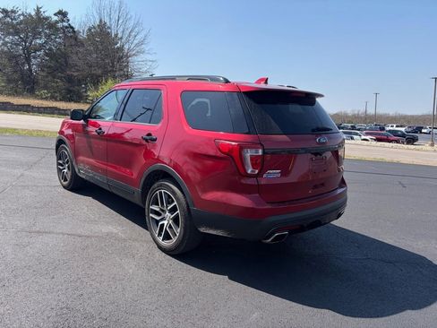 Used 2016 Ford Explorer Sport w/ Equipment Group 401A image 3