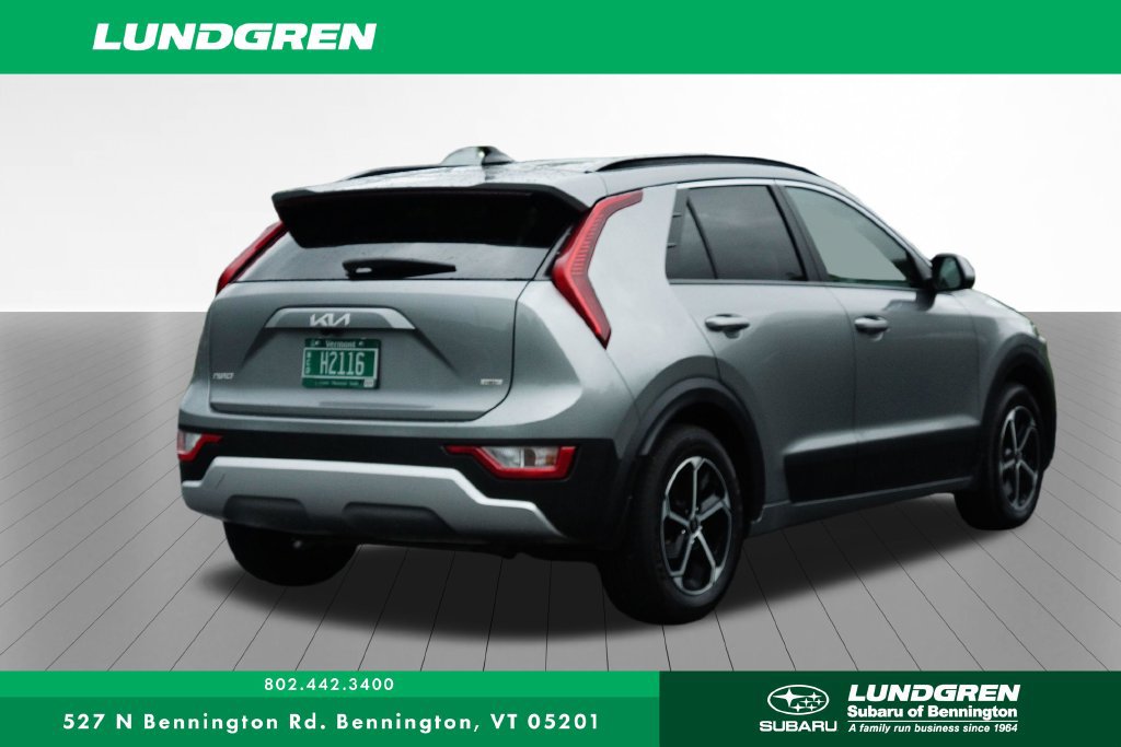Used 2024 Kia Niro LX FWD image 4