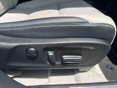 Used 2019 Lexus RX 350 FWD w/ Navigation Package image 47