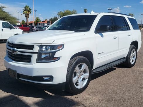 Used 2019 Chevrolet Tahoe Premier AWD/4WD image 4