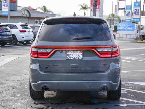 Used 2022 Dodge Durango R/T w/ Blacktop Package AWD/4WD image 9