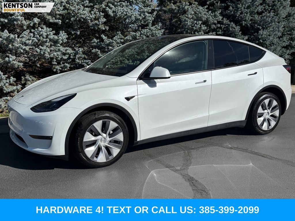 Used 2023 Tesla Model Y Long Range AWD/4WD image 1