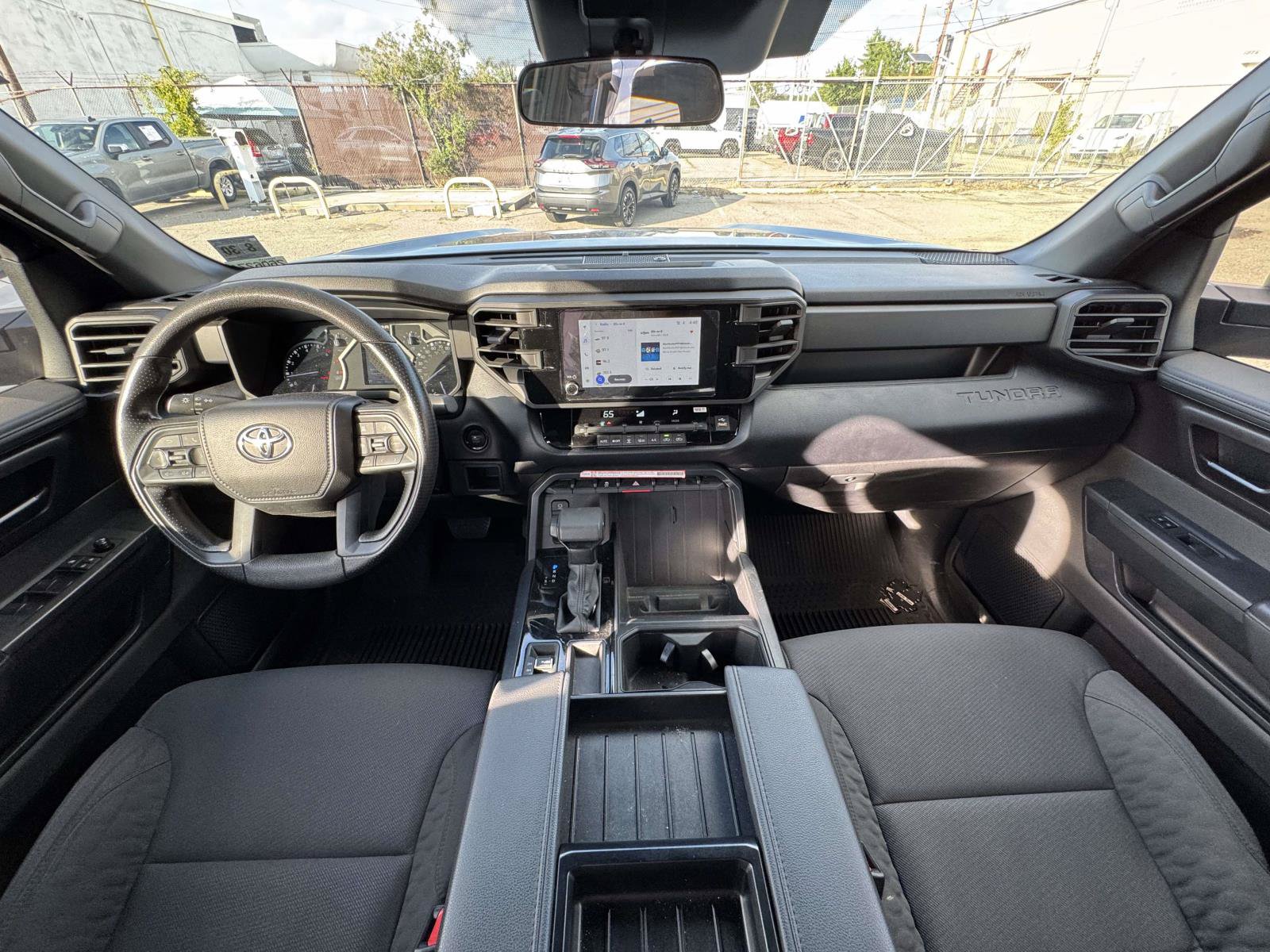 Used 2025 Toyota Tundra SR AWD/4WD image 31