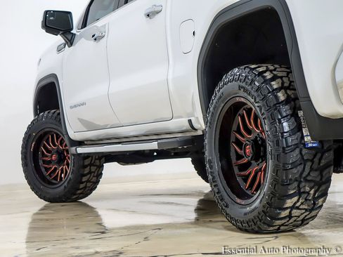 Used 2022 GMC Sierra 1500 SLT w/ SLT Convenience Package AWD/4WD image 11