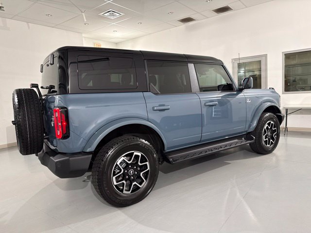 Used 2025 Ford Bronco Outer Banks AWD/4WD image 11