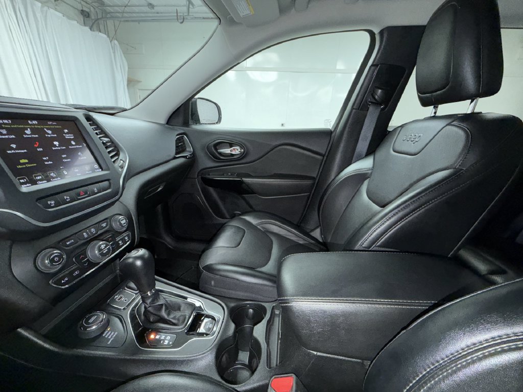 Used 2023 Jeep Cherokee Altitude Lux AWD/4WD image 13