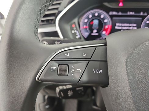 Certified 2025 Audi Q3 2.0T Premium Plus w/ Premium Plus Package image 26