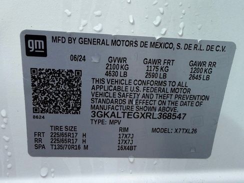 Used 2024 GMC Terrain SLE AWD/4WD image 17