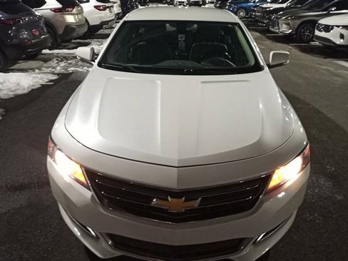 Used 2018 Chevrolet Impala LT w/ LT Convenience Package image 8