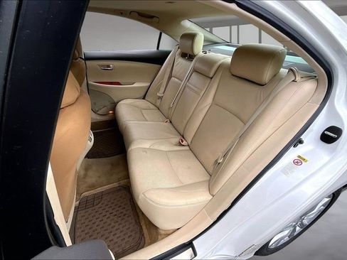 Used 2011 Lexus ES 350 FWD image 25