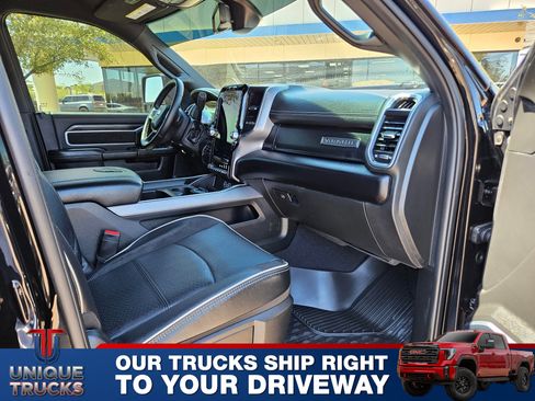 Used 2024 RAM 3500 Laramie w/ Night Edition image 26